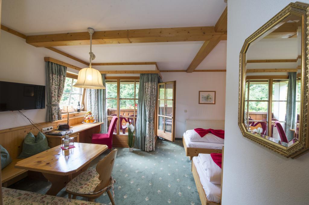 Gutshof Wolfgangsee Resort & Event Hotel 스트로블 외부 사진