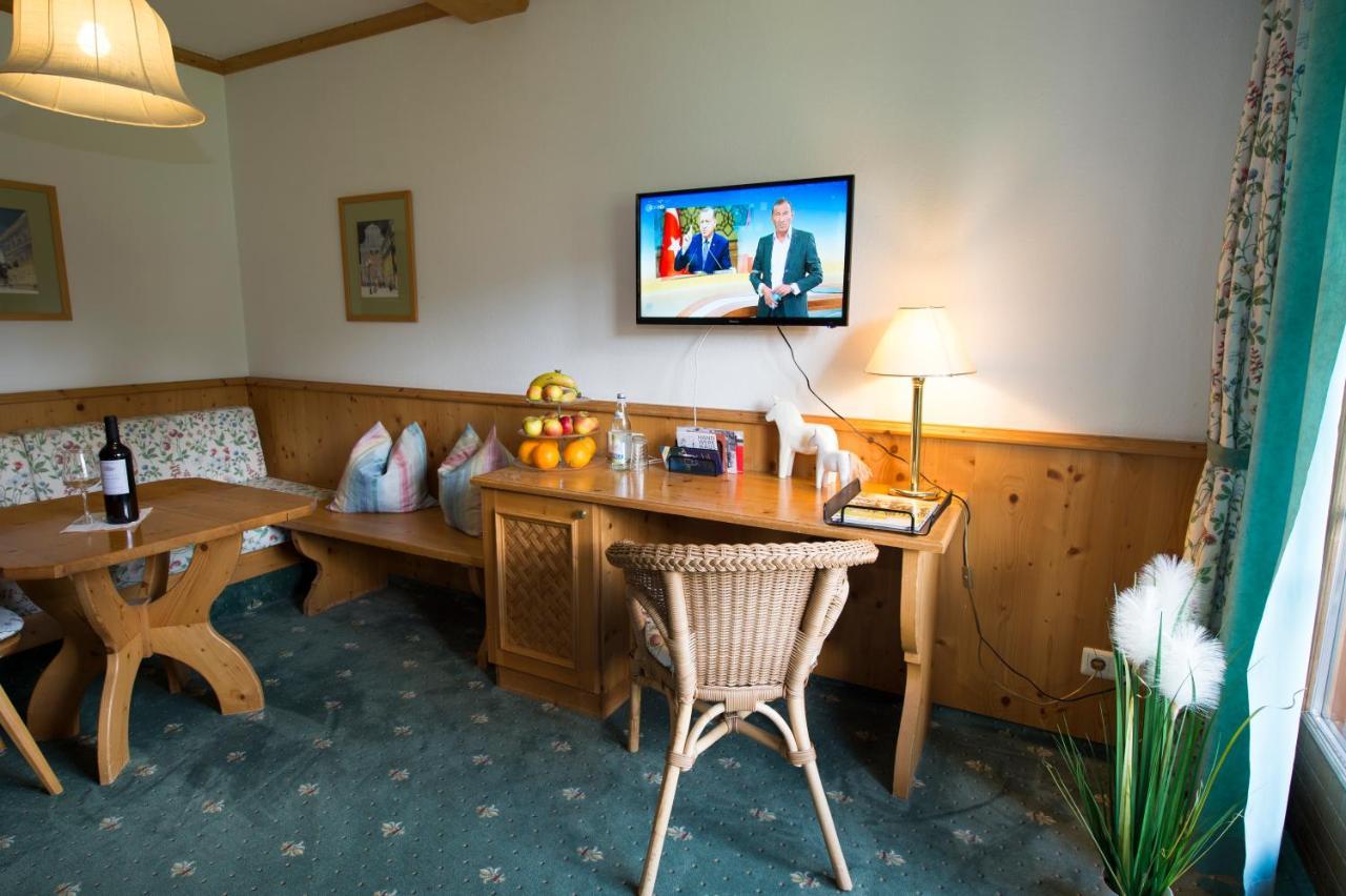 Gutshof Wolfgangsee Resort & Event Hotel 스트로블 외부 사진